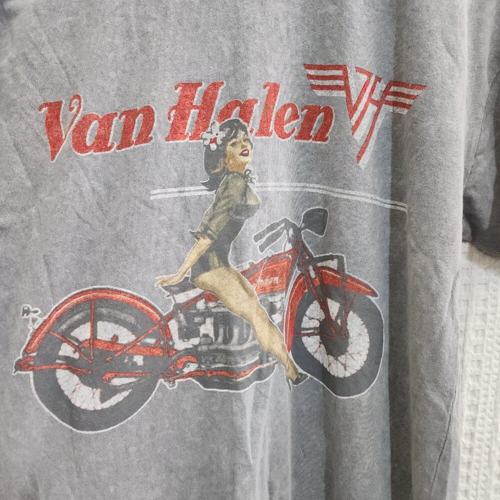 Van Halen Women’s Vintage Motorcycle Pin-Up Graphic Tee Gray Size Medium - Picture 5 of 11